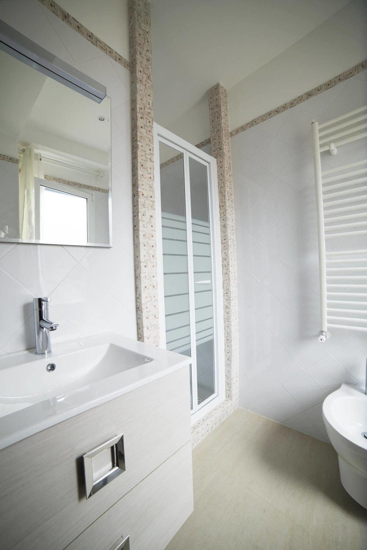 Di Fronte Alla Cupola Bed & Breakfast Rome